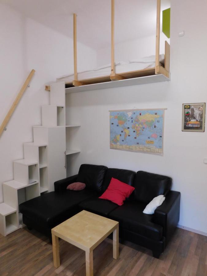 Ledek Apartment Ljubljana Bagian luar foto